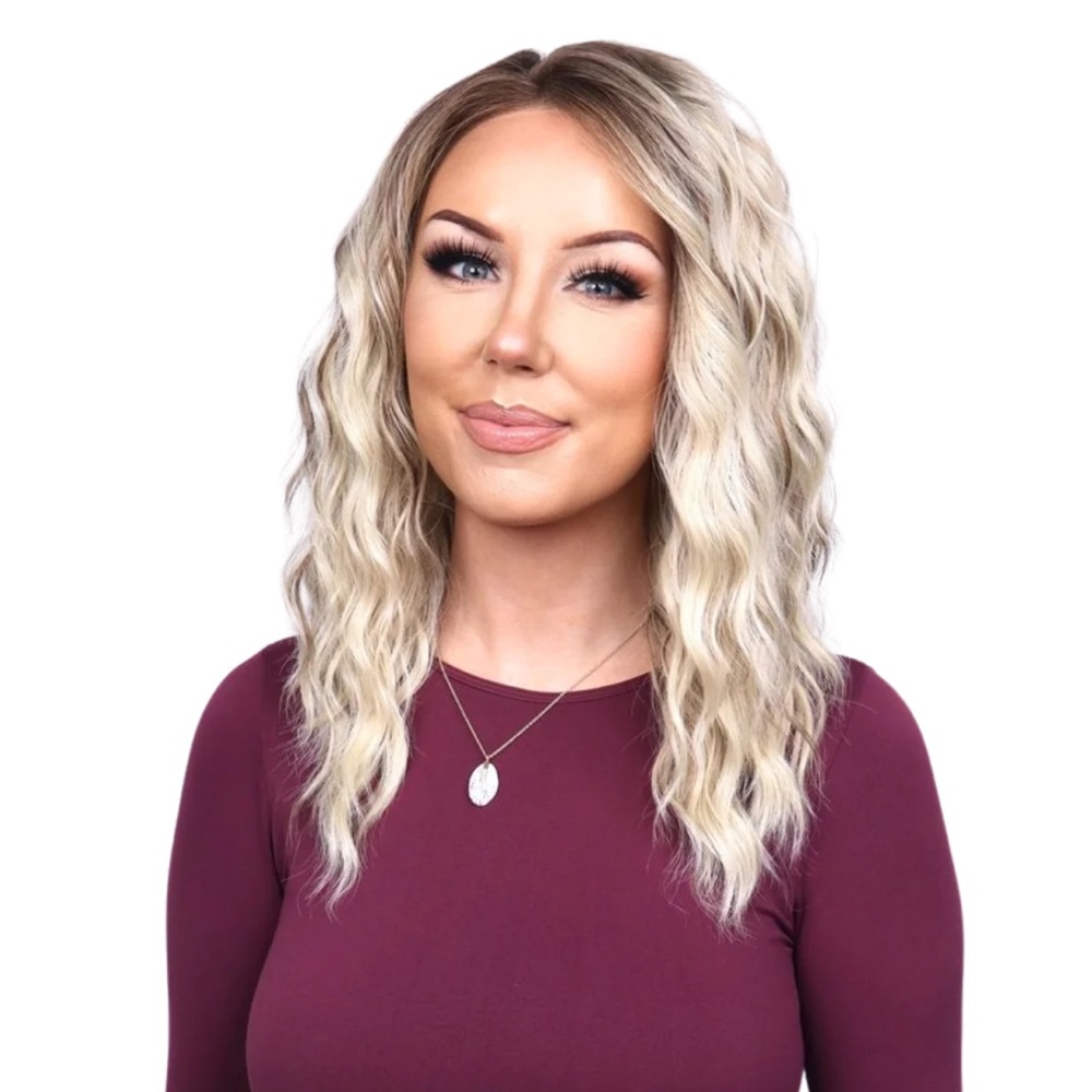 Chelsey Smith Cosmetics Dolce Blonde Wig